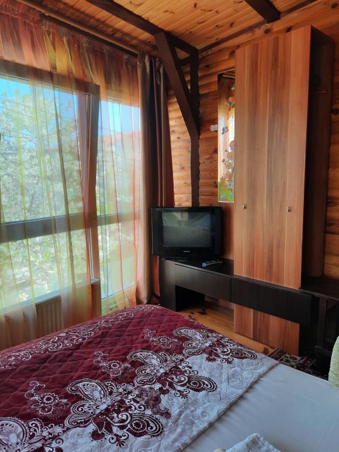 Kitech Guest House Odessa Buitenkant foto