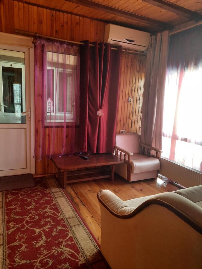 Kitech Guest House Odessa Buitenkant foto