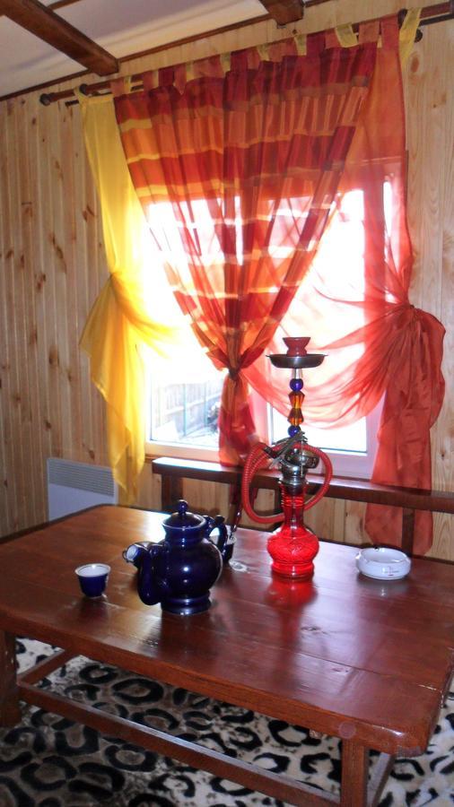 Kitech Guest House Odessa Buitenkant foto