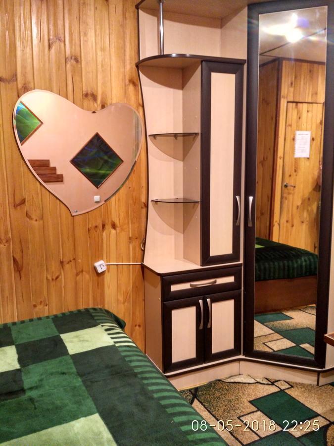 Kitech Guest House Odessa Buitenkant foto